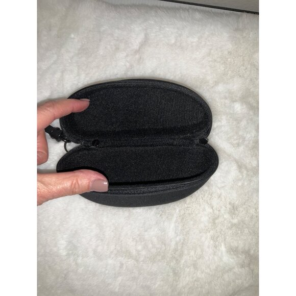 Maui Jim Black Semi Hard Sport Sunglasses Case with Carabiner - Picture 2 of 5